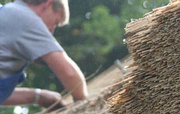 professional Chelworth Lower Green thatchers